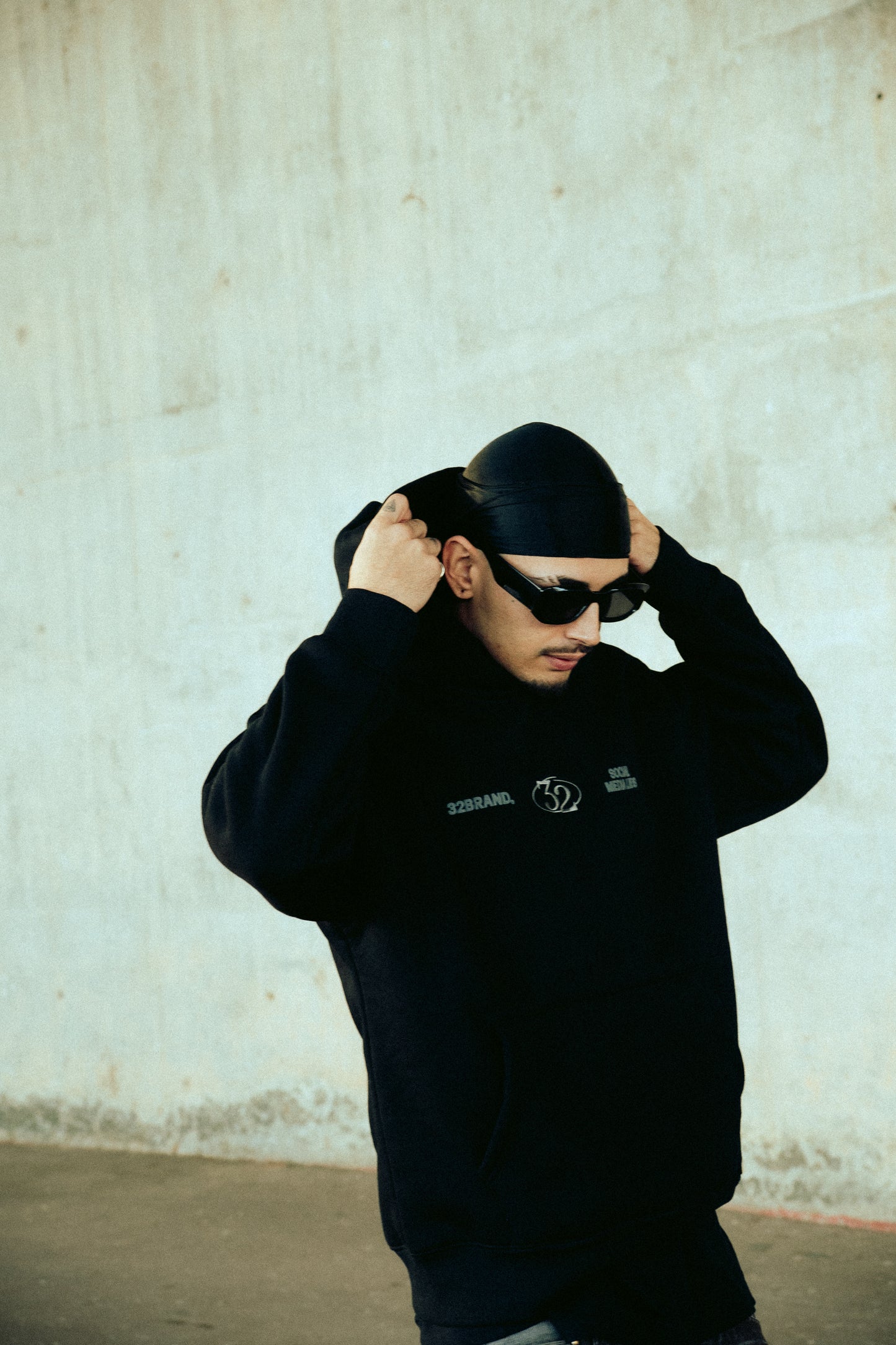 Hoodie Negra - Social Media Lies