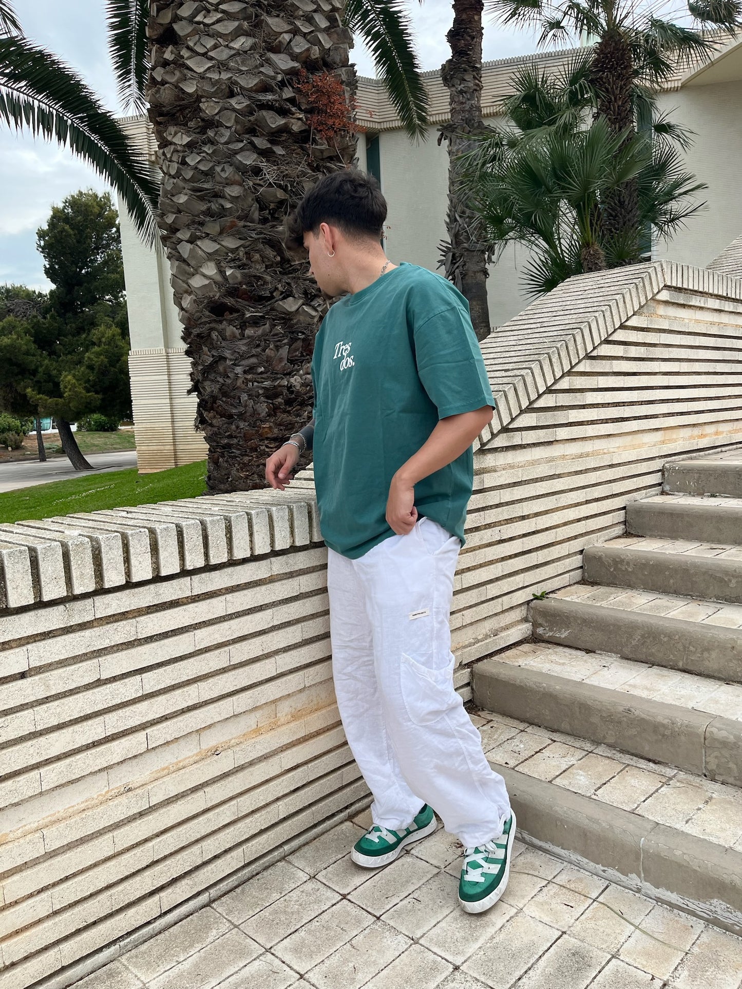 Camiseta verde - Shoe contact