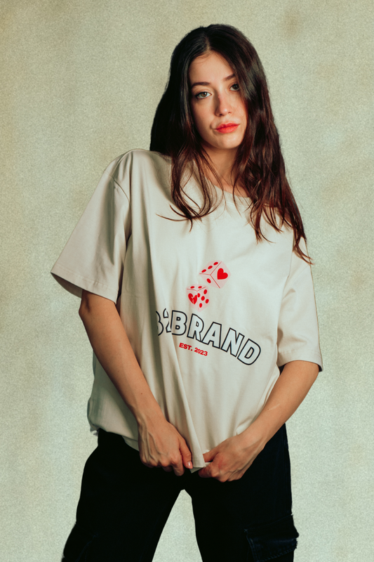 Camiseta Beige - Dados